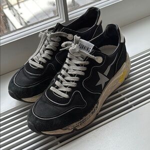 Golden Goose Black Running Shoes 40